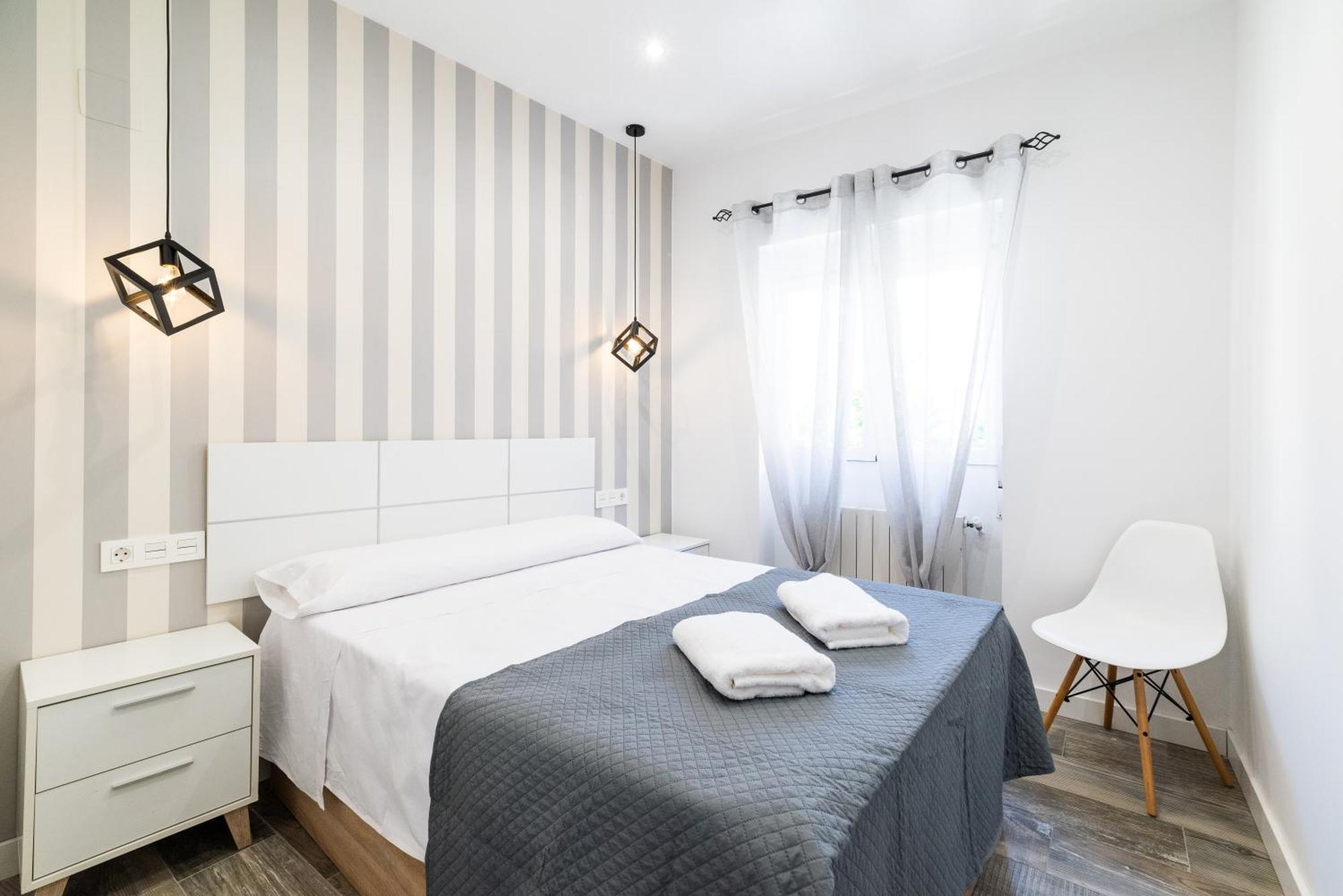 Pajaritos Suites Junto A Centro, Estacion De Tren Y Plaza De Toros Granada Bagian luar foto
